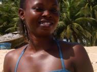 Девушка на пляже. Лагос (фото А.А. Банщиковой)