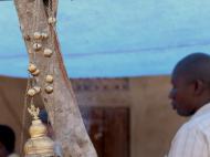 Кадило, молитва в общине Кисоджо